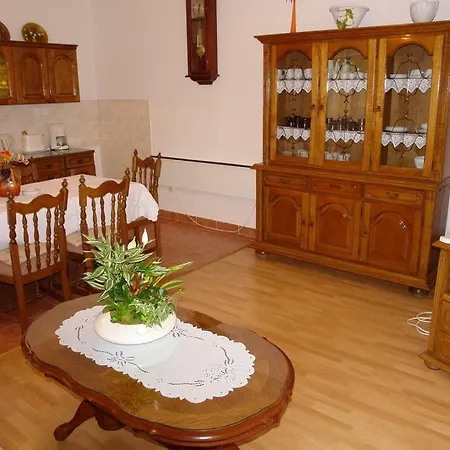 Nina Apartment